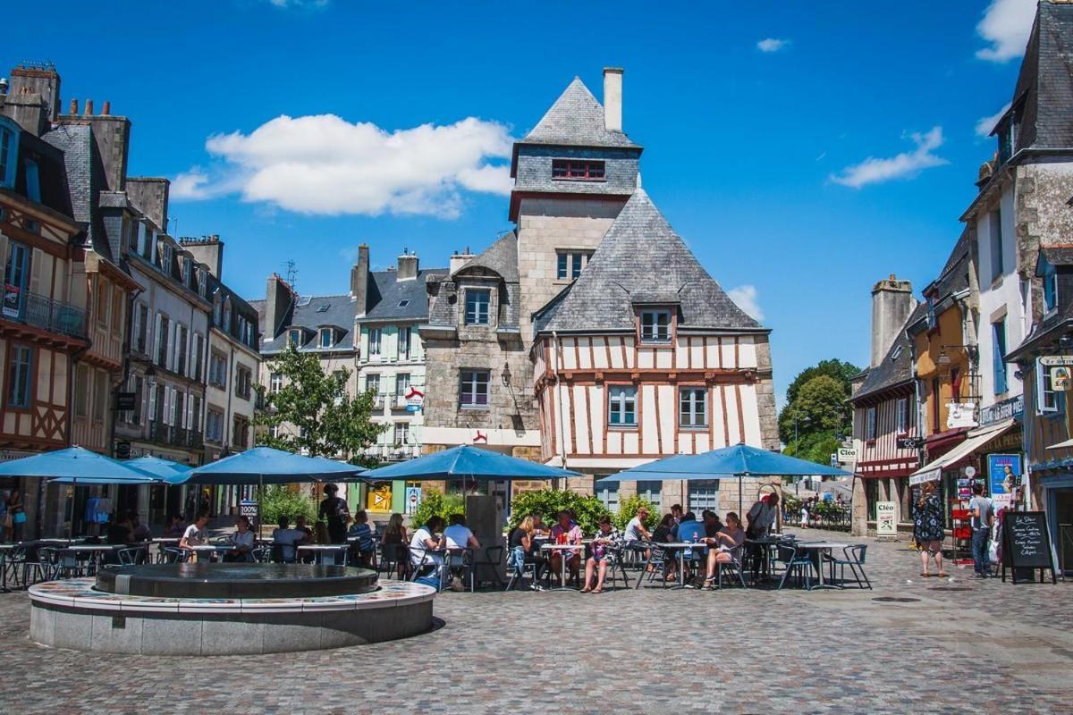 Quimper: T3 Avec Vue Cathedrale Proche Gare Lägenhet Exteriör bild